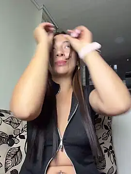 Karlee Grey1 online show from 02/14/26, 04:31