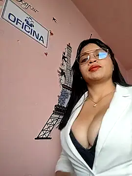 MILA  06 online show from 09/24/25, 12:19