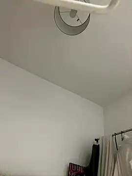 QueenStacyxox online show from 12/05/25, 04:25