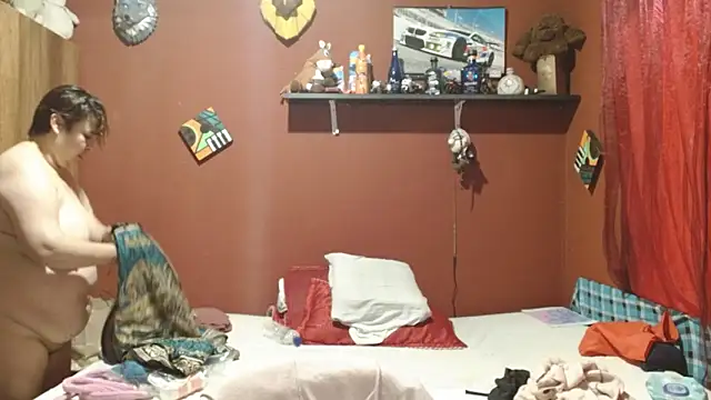 Snapshot of Sasharosee2 chatting on 11/13/25, 12:48 Sasharosee2 online show from 11/13/25, 12:48