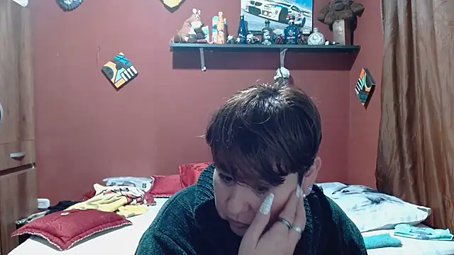 Snapshot of Sasharosee2 chatting on 01/11/26, 12:10 Sasharosee2 online show from 01/11/26, 12:10