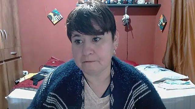 Snapshot of Sasharosee2 chatting on 01/15/26, 12:10 Sasharosee2 online show from 01/15/26, 12:10