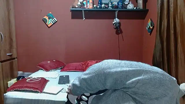 Snapshot of Sasharosee2 chatting on 01/19/26, 12:09 Sasharosee2 online show from 01/19/26, 12:09