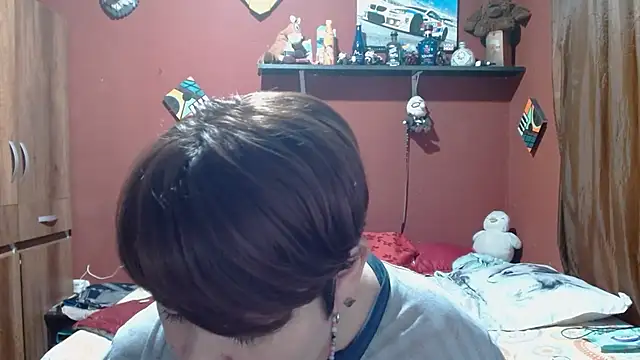 Snapshot of Sasharosee2 chatting on 02/12/26, 12:22 Sasharosee2 online show from 02/12/26, 12:22