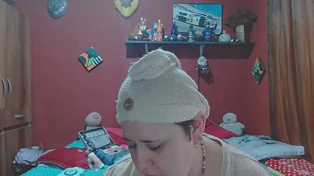 Snapshot of Sasharosee2 chatting on 02/15/26, 01:09 Sasharosee2 online show from 02/15/26, 01:09