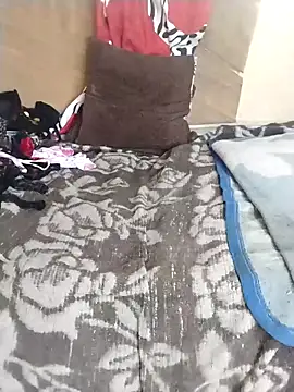 shahinaz-123 online show from 04/13/26, 12:32