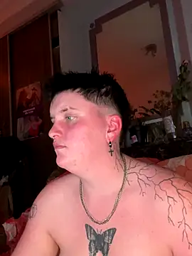 Snapshot of captaine_pioupiou chatting on 09/20/25, 07:26 captaine pioupiou online show from 09/20/25, 07:26