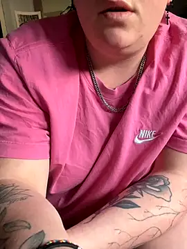 Snapshot of captaine_pioupiou chatting on 10/05/25, 02:04 captaine pioupiou online show from 10/05/25, 02:04