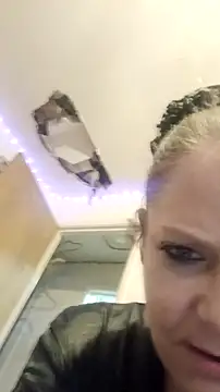 curvybabe88 online show from 11/28/25, 04:31