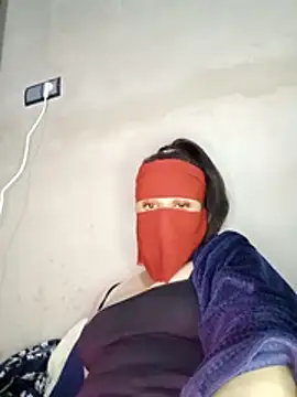 Snapshot of Sousou-24 chatting on 12/15/25, 10:36 Sousou-24 online show from 12/15/25, 10:36