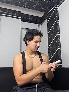 fuck   boyy online show from 05/01/26, 11:37
