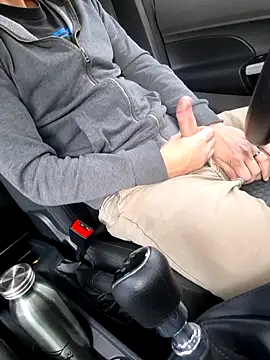 Snapshot of brookmarre chatting on 11/05/25, 11:43 brookmarre online show from 11/05/25, 11:43