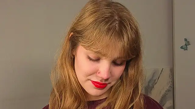 pienaple online show from 09/27/25, 04:17