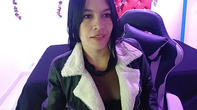 Snapshot of cristal1609 chatting on 01/09/26, 01:36 cristal1609 online show from 01/09/26, 01:36