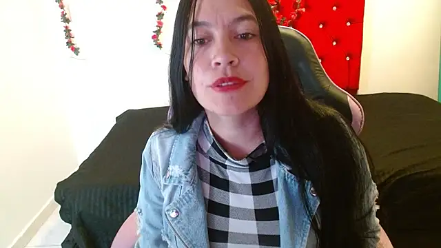 Snapshot of cristal1609 chatting on 01/12/26, 01:38 cristal1609 online show from 01/12/26, 01:38