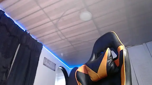 Snapshot of Chrys_harris77 chatting on 09/30/25, 09:53 Chrys harris77 online show from 09/30/25, 09:53