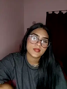 Snapshot of Renata_Zoe chatting on 11/10/25, 01:37 Renata Zoe online show from 11/10/25, 01:37