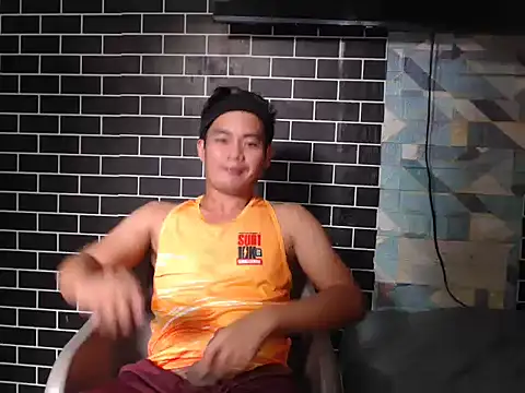 Newt4U online show from 11/18/25, 02:17