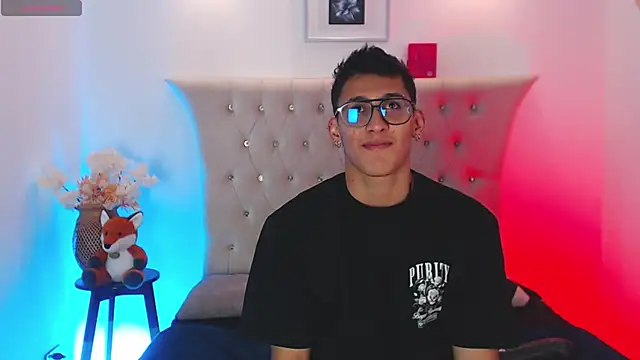 SalvadorFit online show from 09/26/25, 09:08