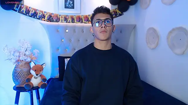 SalvadorFit online show from 10/28/25, 08:22