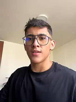 SalvadorFit online show from 11/22/25, 08:19