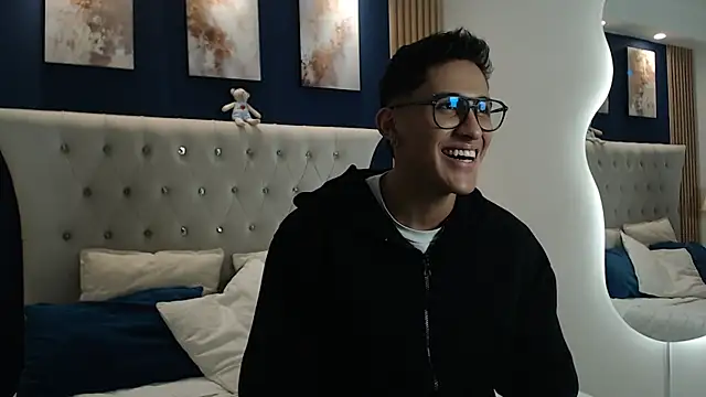 SalvadorFit online show from 03/01/26, 08:11