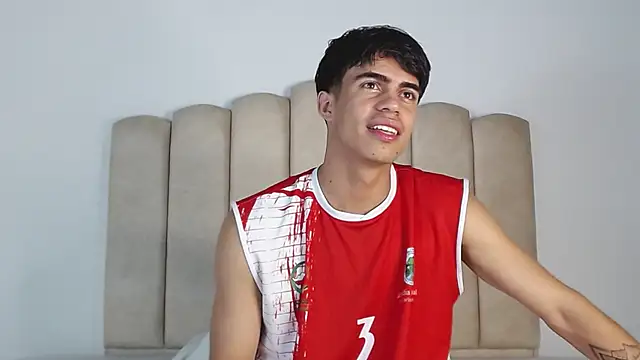 cody pipper  online show from 11/20/25, 03:39