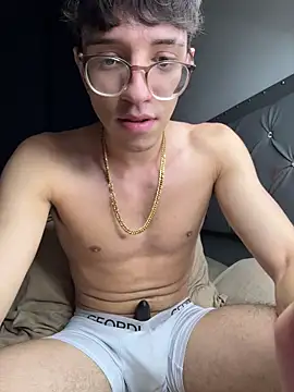 arthurdavies online show from 10/30/25, 04:36