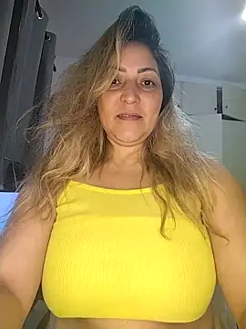 Lunita86 online show from 10/26/25, 03:12