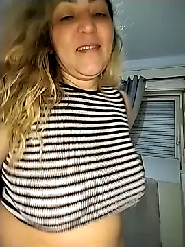 Lunita86 online show from 11/02/25, 09:00