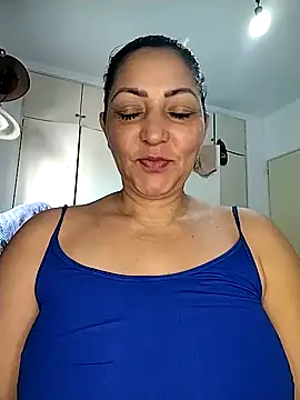 Lunita86 online show from 11/25/25, 02:06