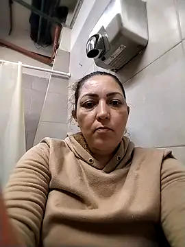 Lunita86 online show from 04/14/26, 03:51