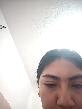 Violettabloom  online show from 10/04/25, 11:19