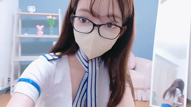 Snapshot of Mirai_H_ch chatting on 10/04/25, 06:11 Mirai H ch online show from 10/04/25, 06:11