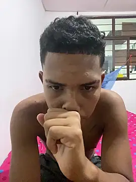 Skinny3-0 online show from 10/02/25, 04:08