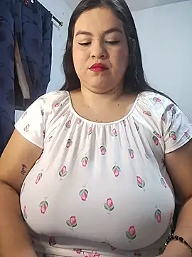 LucyDiamonds1 online show from 02/16/26, 09:49