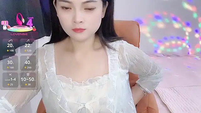 Xiaoxiao-258 online show from 11/10/25, 01:15