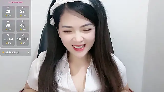 Xiaoxiao-258 online show from 12/02/25, 01:00