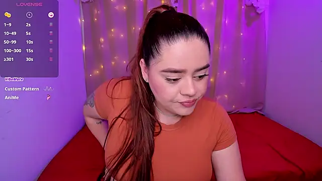 isabella arias2 online show from 02/17/26, 09:54