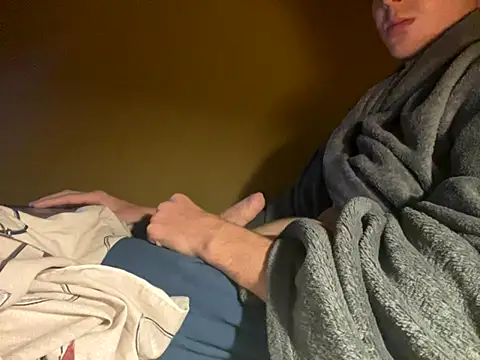 Snapshot of Randy9222 chatting on 09/23/25, 08:23 Randy9222 online show from 09/23/25, 08:23