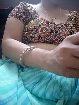 Snapshot of Jeya_thakur chatting on 10/30/25, 07:21 Jeya thakur online show from 10/30/25, 07:21