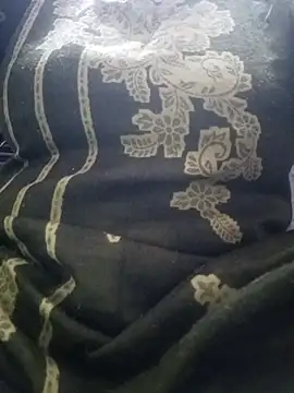 Snapshot of Jeya_thakur chatting on 12/14/25, 07:25 Jeya thakur online show from 12/14/25, 07:25