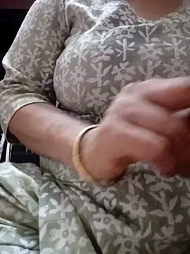 Snapshot of Jeya_thakur chatting on 05/05/26, 06:10 Jeya thakur online show from 05/05/26, 06:10