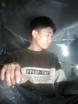 Snapshot of Nhyy_xx chatting on 10/26/25, 03:56 Nhyy xx online show from 10/26/25, 03:56