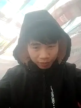 Snapshot of Nhyy_xx chatting on 11/11/25, 01:05 Nhyy xx online show from 11/11/25, 01:05