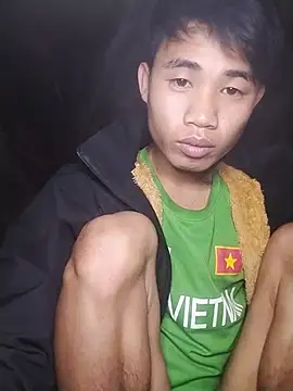 Snapshot of Nhyy_xx chatting on 11/12/25, 08:19 Nhyy xx online show from 11/12/25, 08:19