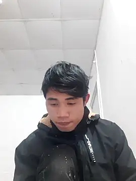 Snapshot of Nhyy_xx chatting on 01/08/26, 10:50 Nhyy xx online show from 01/08/26, 10:50