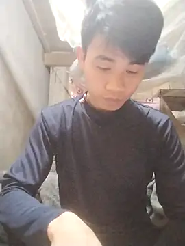 Snapshot of Nhyy_xx chatting on 02/18/26, 09:49 Nhyy xx online show from 02/18/26, 09:49