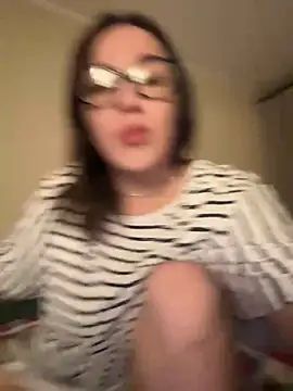 DeliceMaya online show from 09/26/25, 02:21
