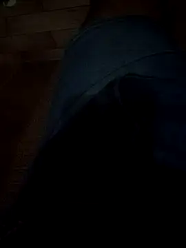 Snapshot of JeffersonRay chatting on 12/17/25, 06:30 JeffersonRay online show from 12/17/25, 06:30